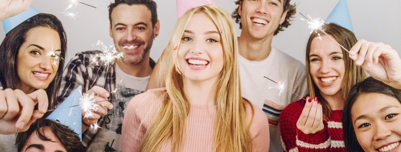 valodu kursi mācies ar draugu valodu apguve atlaides kursiem kopīga mācīšanās